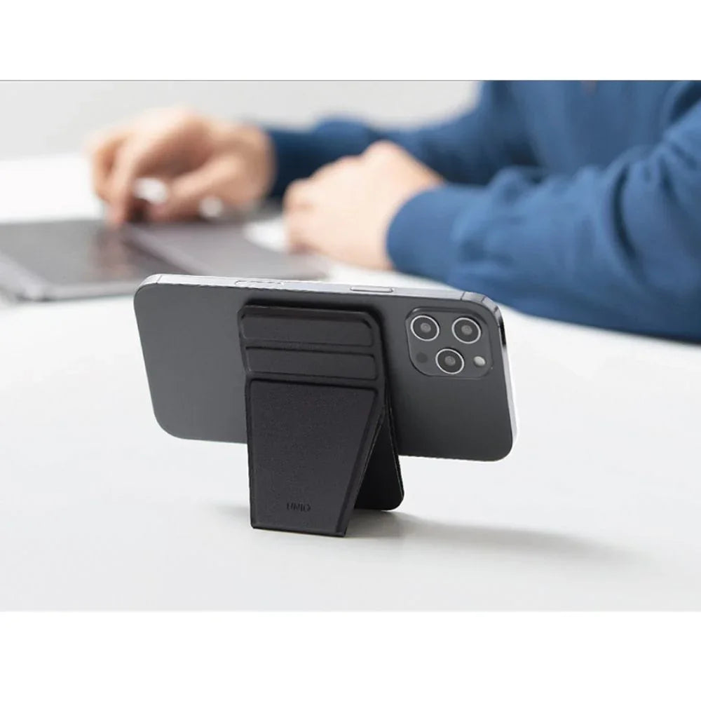 Uniq Lyft Magnetic Snap-On Stand And Card Holder - Black - Tashqila Uniq Lyft Magnetic Snap-On Stand And Card Holder - Black - Tashqila